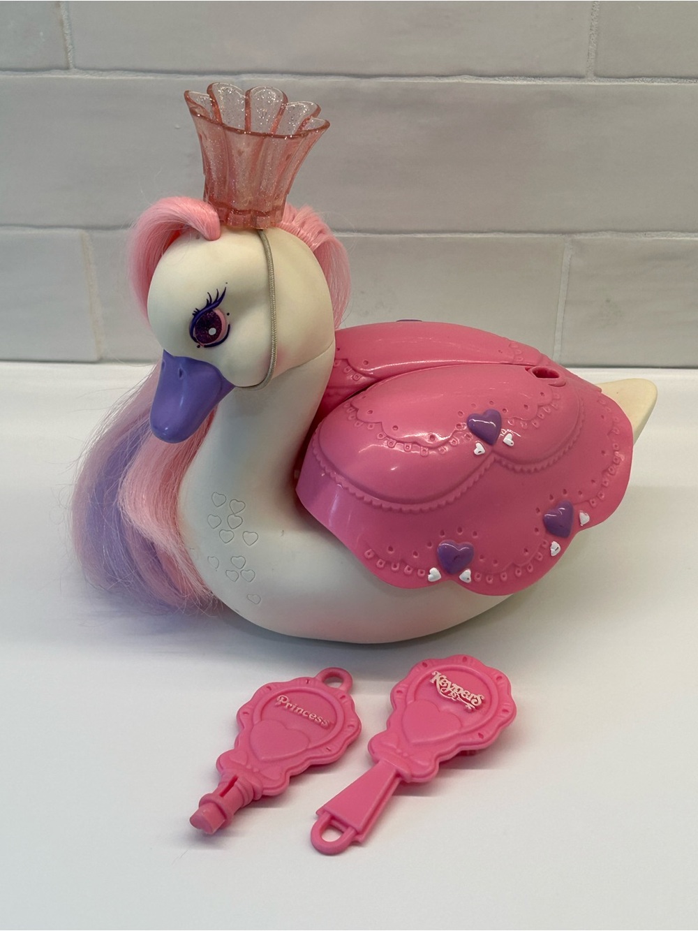 Vintage 80s Tonka Keypers Swan Princess (93f)